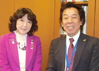 坂井康起理事長と片山さつき顧問